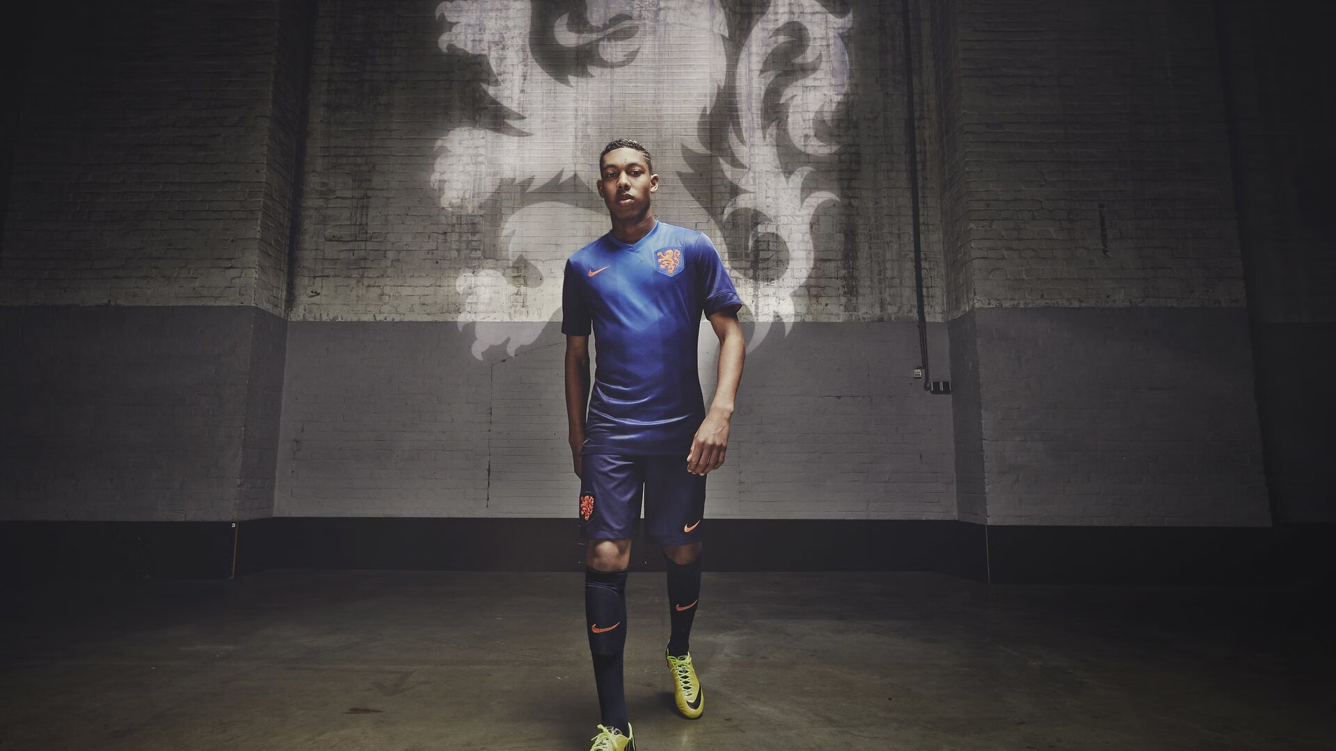 塞维利亚横扫巴西，梅西持续制造杀伤，南美足球的变局时刻