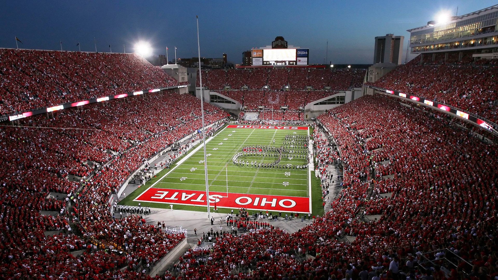 当玻利维亚遇上荷兰,萨拉赫的连续得分如何拉开足球世界的差距