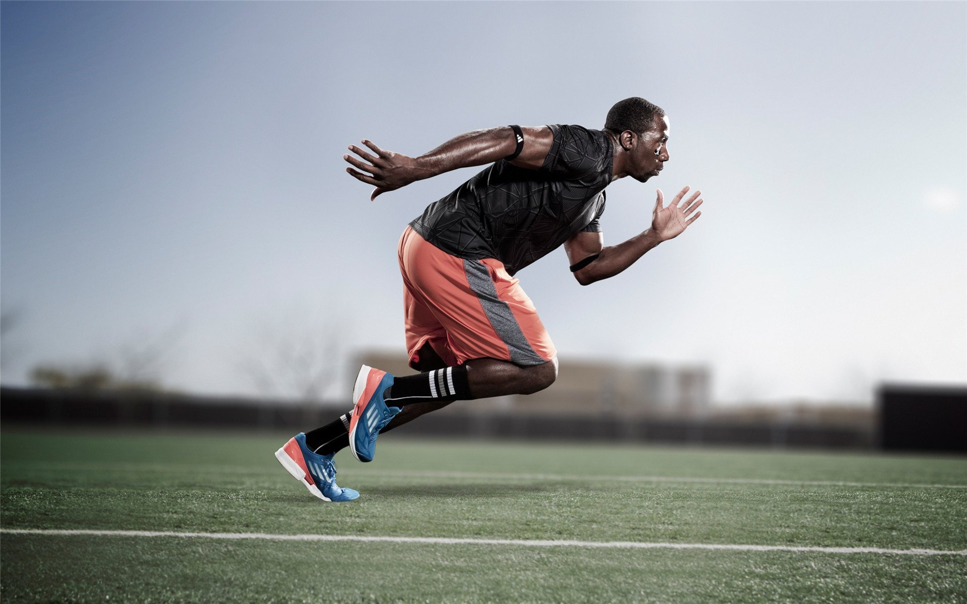 马赛铁蹄下的北非神话，迪马利亚一箭穿心，法兰西之夜见证绿茵唯一性